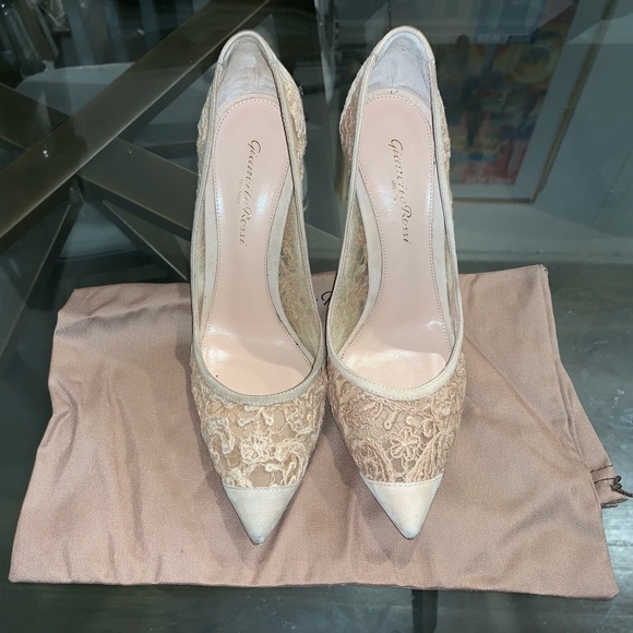 Gianvito Rossi Shoes - Gianvito Rossi Lace Suede Heels